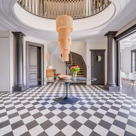 Gasthuis Very Beautiful Family House With Pool *