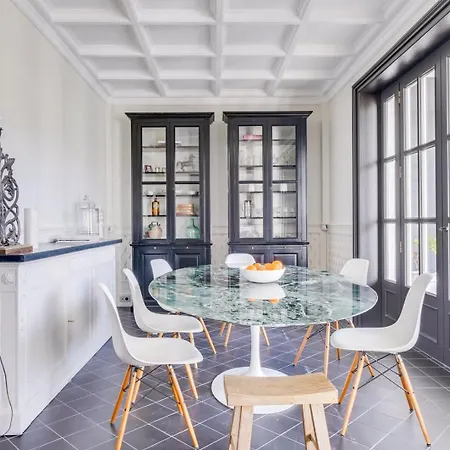Gasthuis Very Beautiful Family House With Pool *