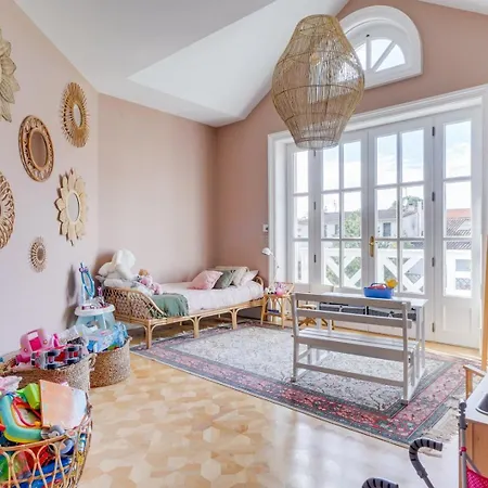Very Beautiful Family House With Pool